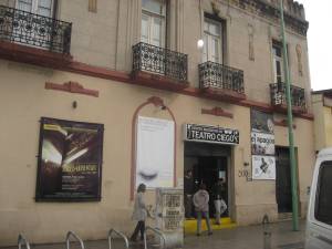 Entrada del Centro Argentino de Teatro Ciego